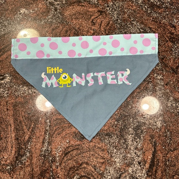 Disney Tails Bandana set for dogs- Monsters Inc. - Picture 6 of 13